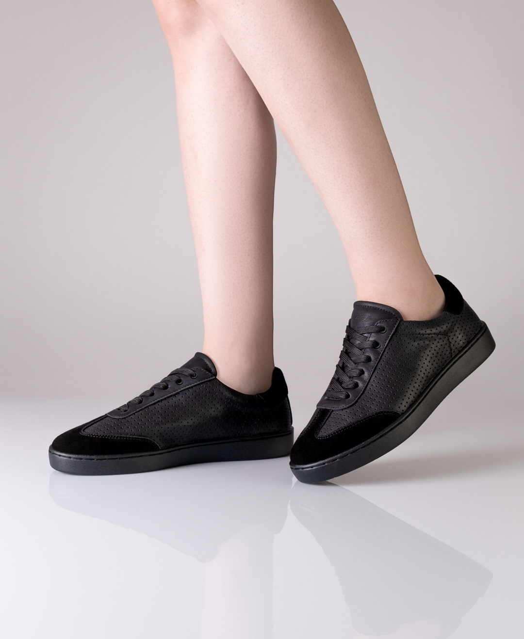 Baskets Suny 7030 pour femme en cuir pleine fleur noir