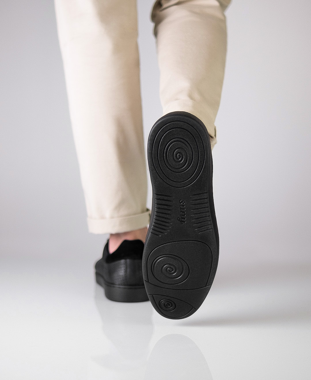 Baskets 7430 pour danser sur tous les sols