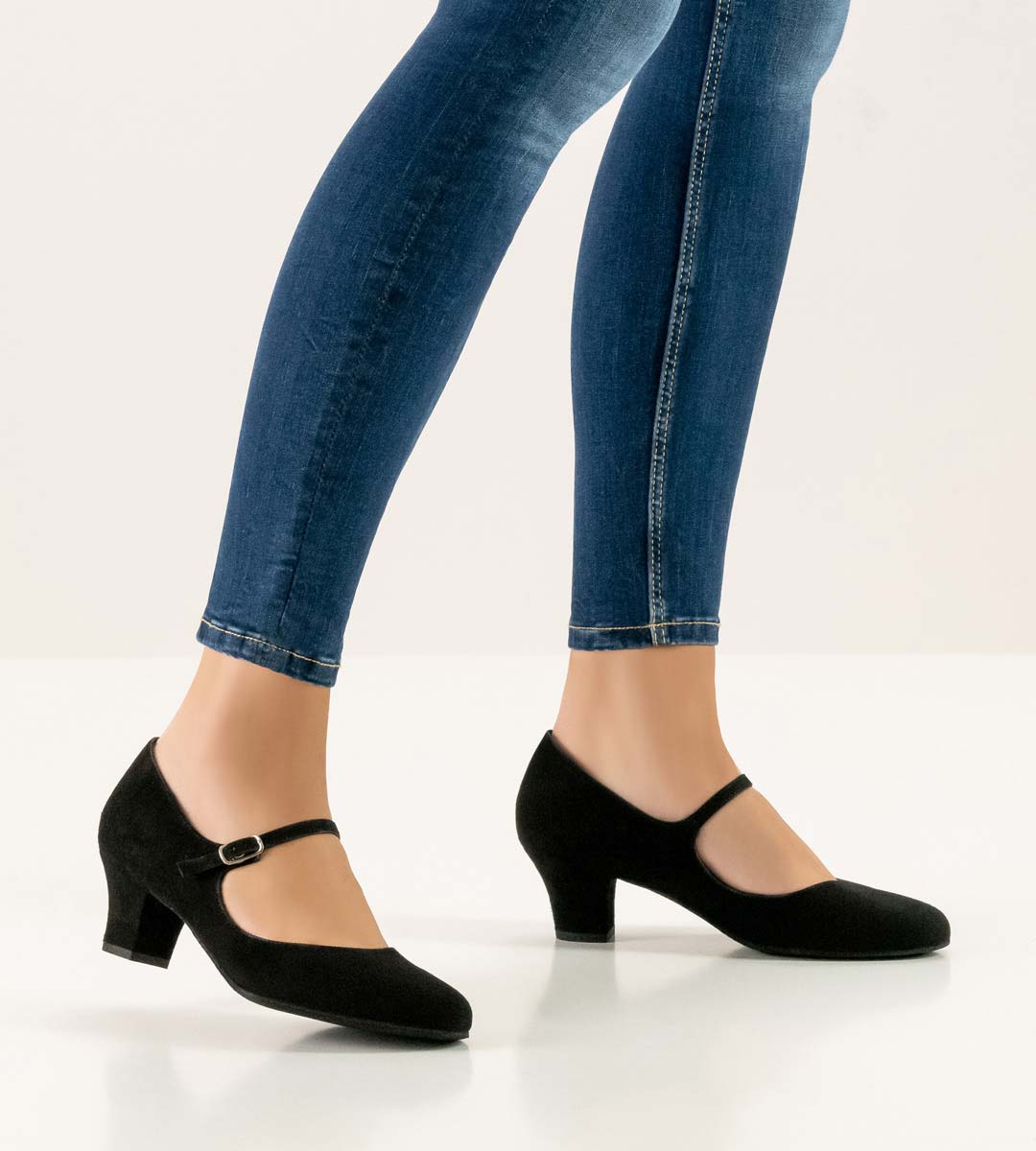 Chaussures de danse fermées pour femmes Werner Kern en noir