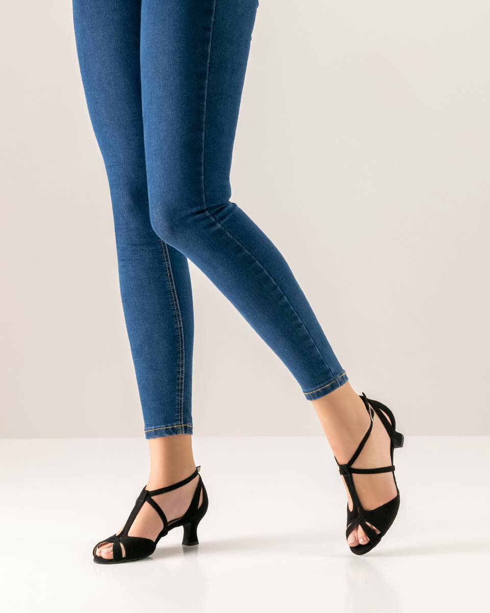Francis Werner Kern chaussures de danse pour femmes de Werner Kern en velours noir avec jean bleu