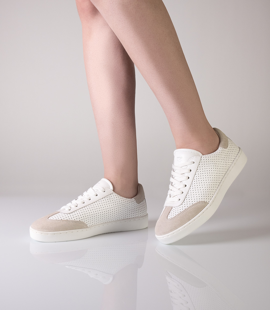 Baskets de danse en cuir blanc pour femmes