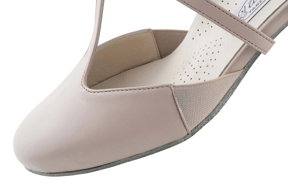 Naia Vue détaillée de la partie avant de la chaussure de danse pour femmes Werner Kern