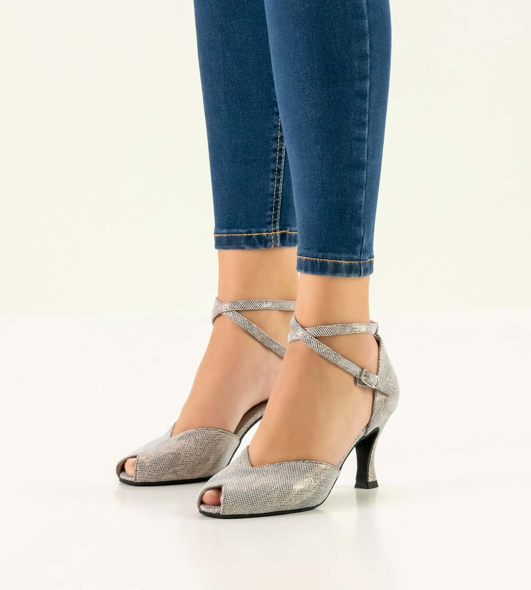 Asta Werner Kern Chaussures de danse pour femmes avec bride de cheville en vieil argent