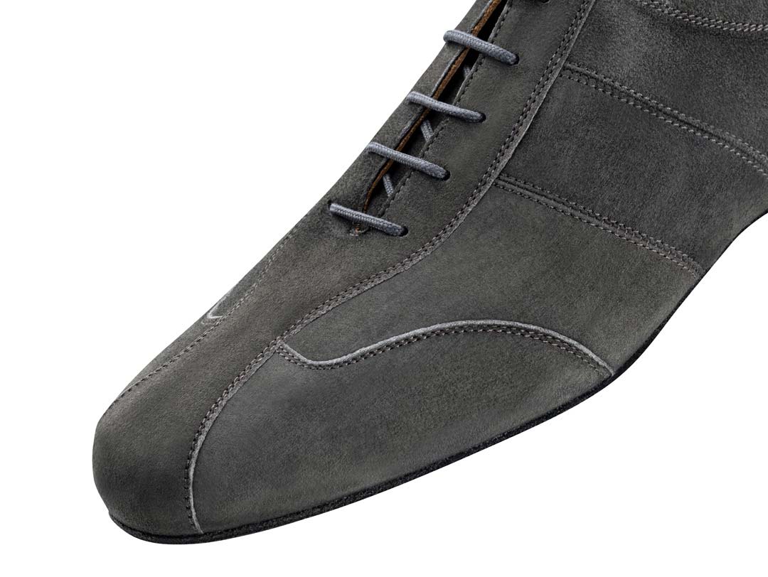 Cuneo Vue détaillée de la partie avant de la chaussure de danse pour hommes Werner Kern