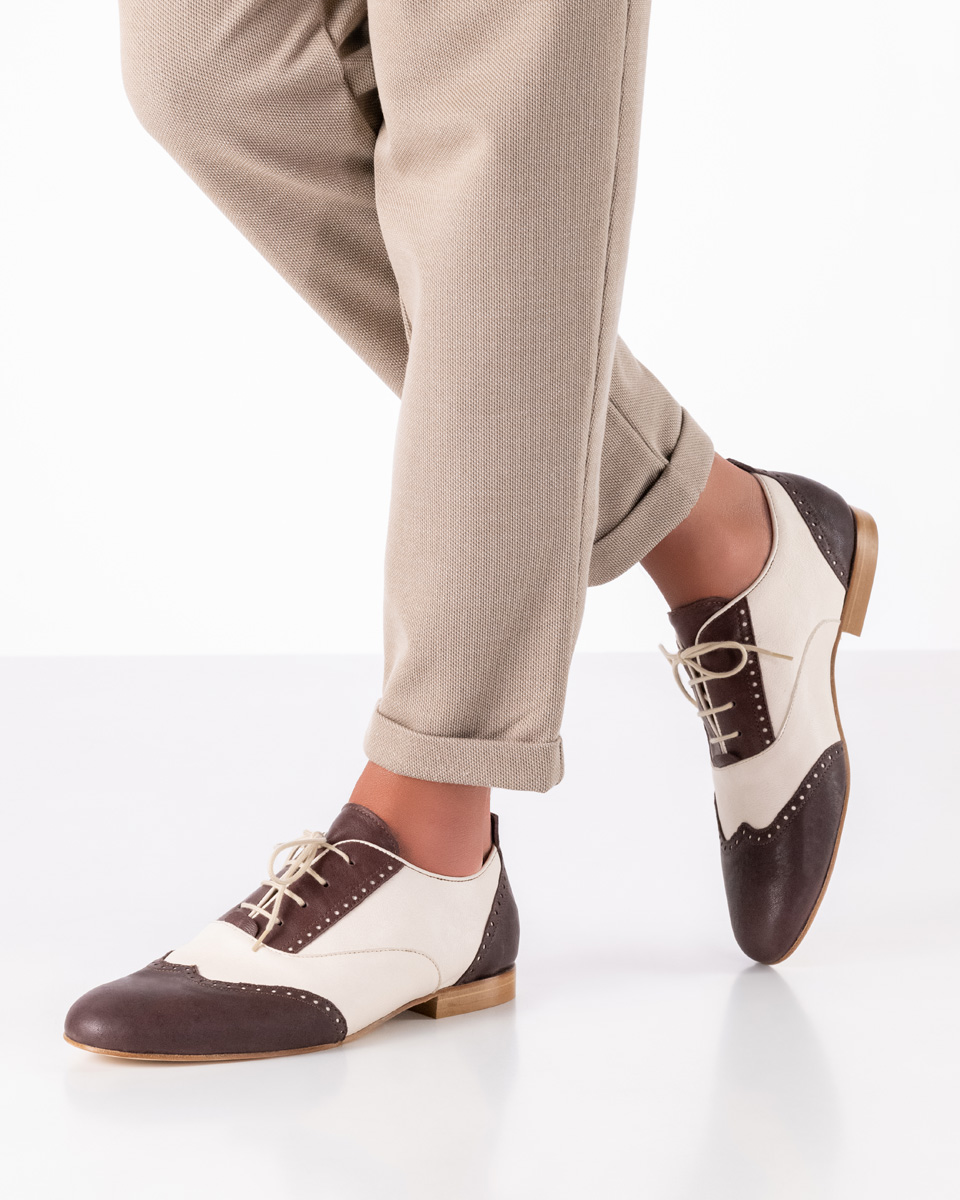 Werner Kern en beige/bordo, cuir de chèvre tanné de manière durable pour un confort incroyablement doux, extrêmement flexible et confortable avec laçage 4xFast pour une tenue sécurisée, hauteur de talon fantastiquement confortable de 1,5 cm