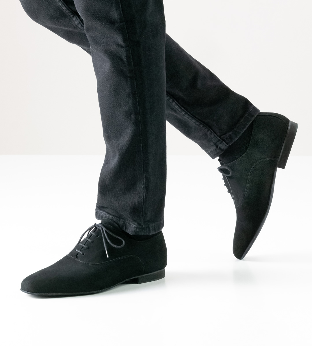 Chaussures de danse pour hommes Oxford de Werner Kern en velours noir