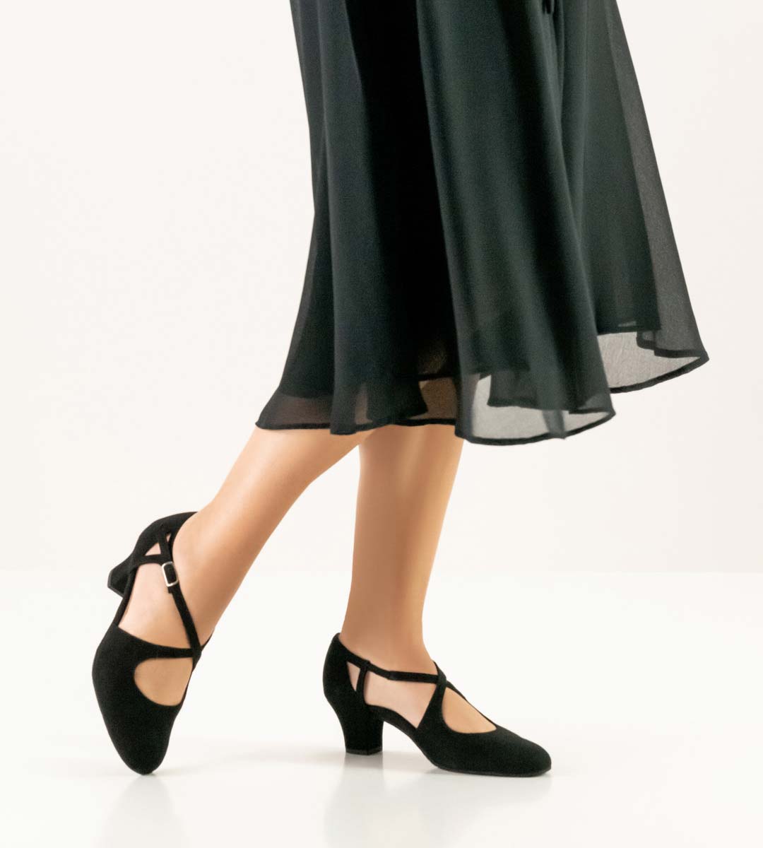 Gala Chaussures de danse pour femmes Werner Kern confortables en combinaison avec une robe noire