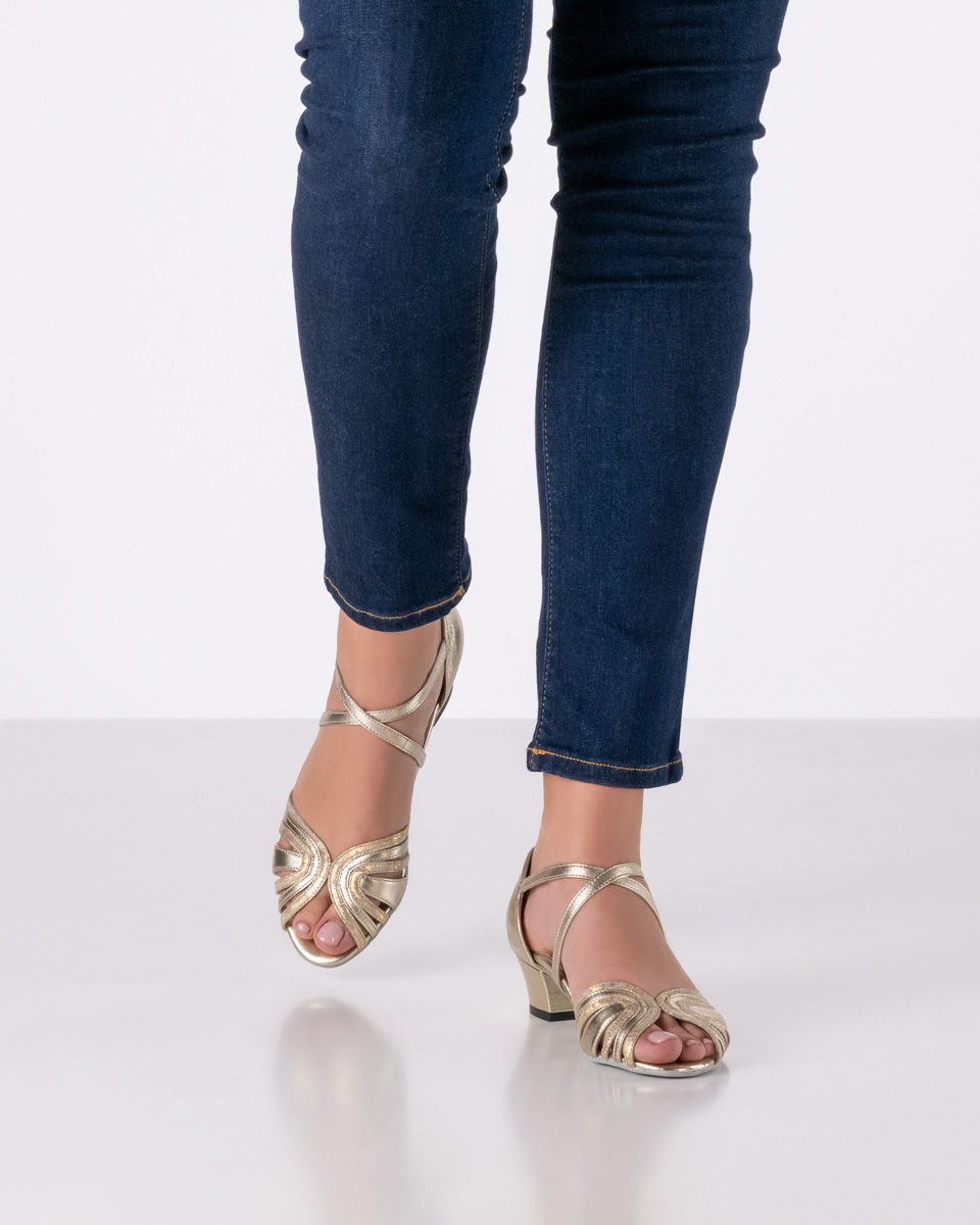 Chaussure de danse pour femme Kim - Werner Kern en Nappa platine avec une versatilité glamour, un maintien époustouflant et un talon fantastiquement confortable de 3,5 cm
