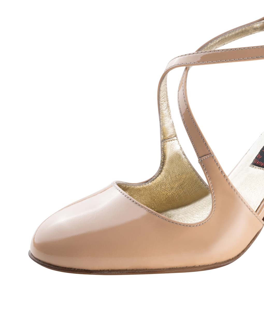 Aurora Vue détaillée de la chaussure de danse pour femmes Nueva Epoca en vernis