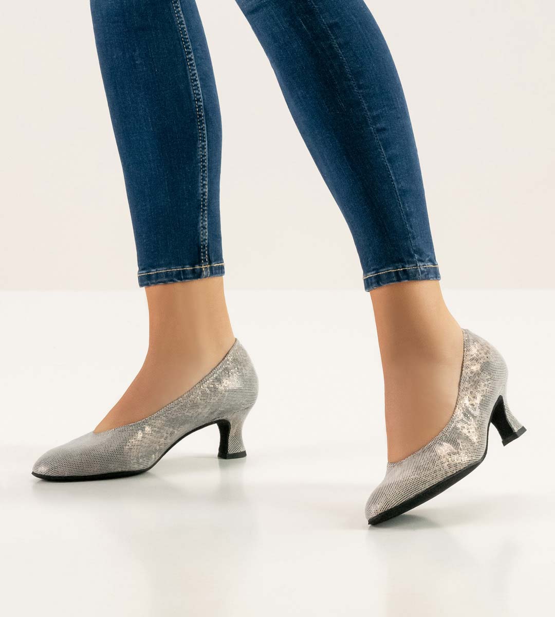 Chaussures de danse fermées pour femmes Werner Kern en vieil argent