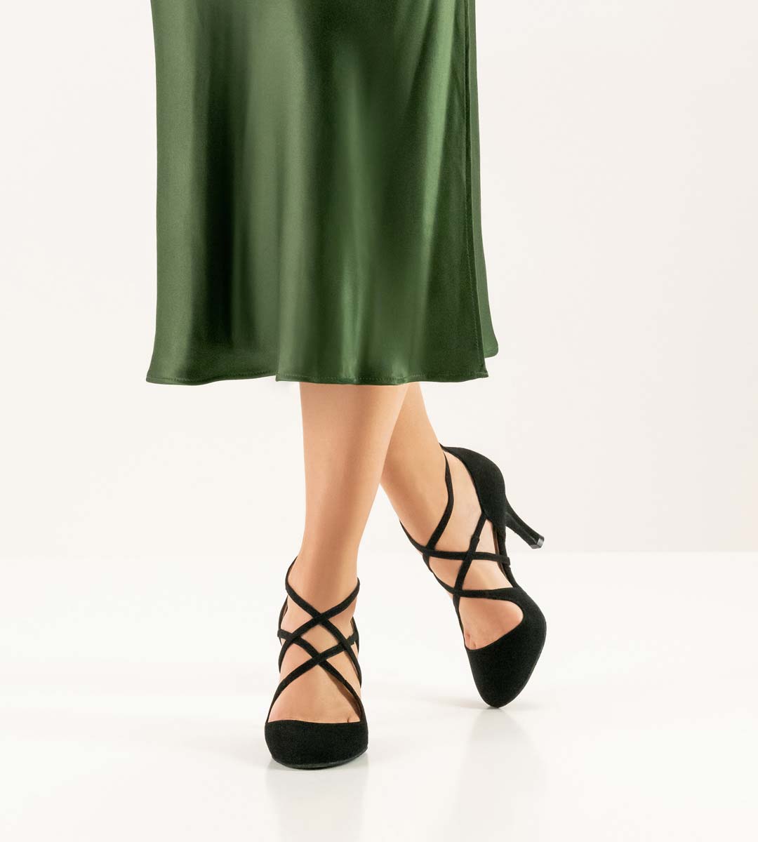 Chaussure de danse fermée pour femmes Nueva Epoca en noir