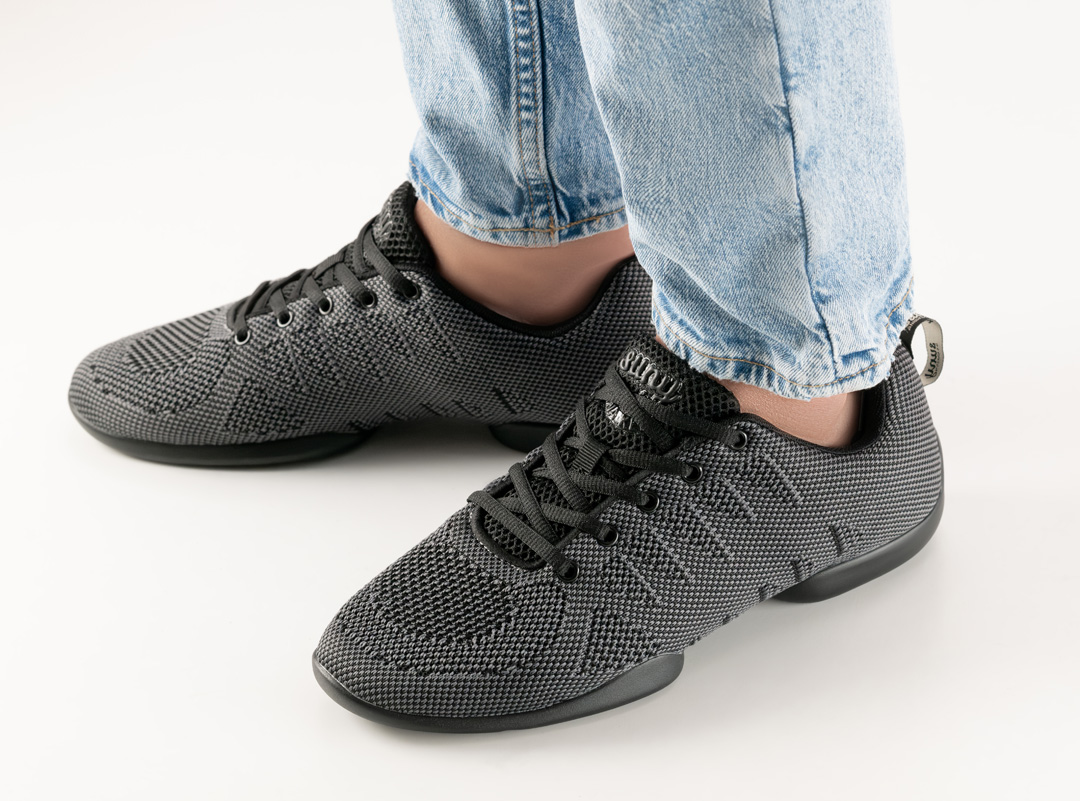 Sneaker 4050 Baskets de danse grises pour hommes avec une semelle fendue.