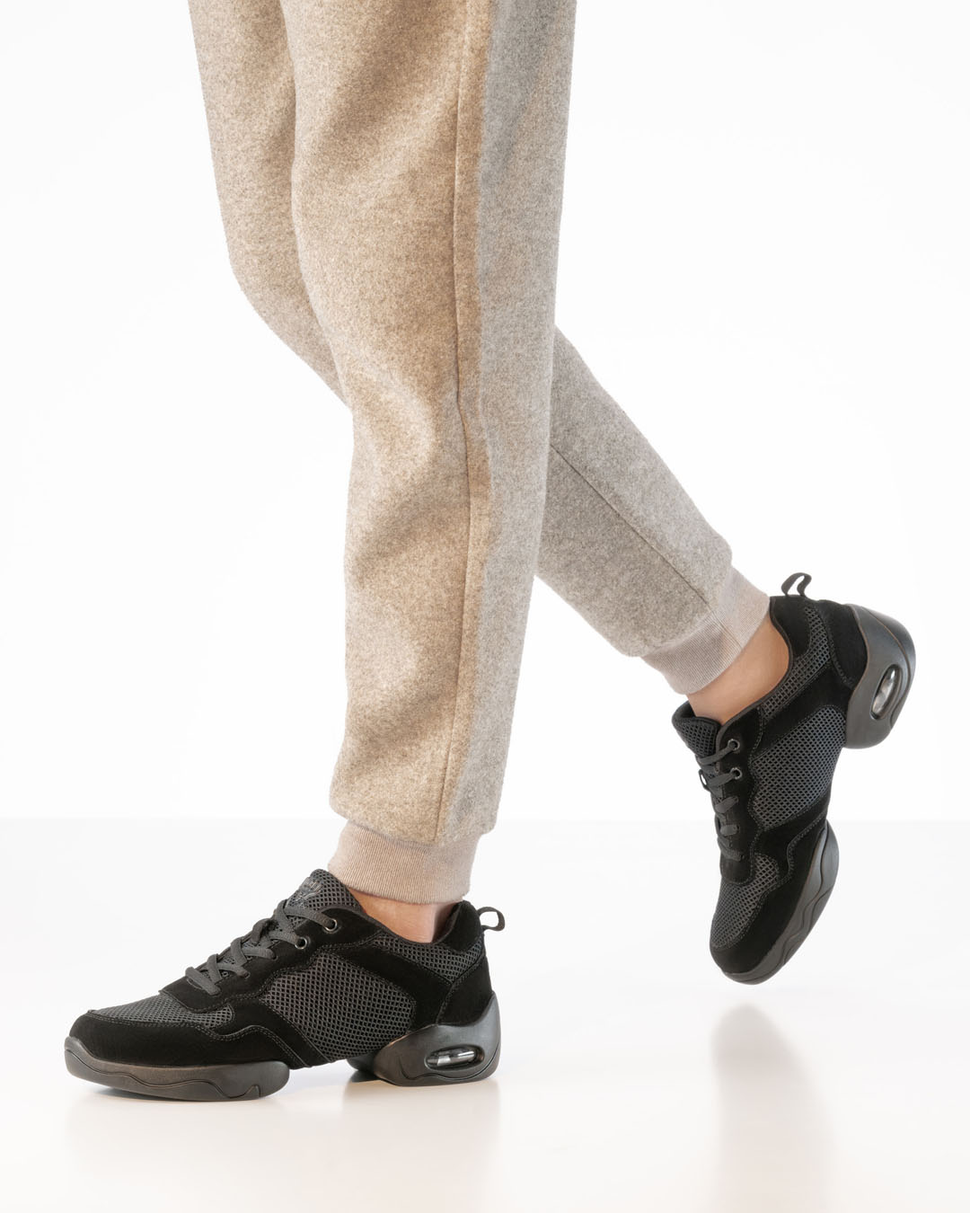 Sneaker 4095 Baskets de danse pour homme à semelle divisée, en tissu et cuir, noires, de la marque Werner Kern