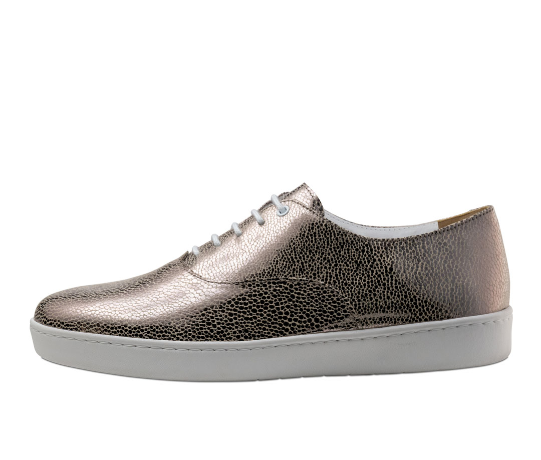Whitney Chaussures de danse brillantes à lacets pour femme, avec semelle de type basket, couleur beige doré, de la marque Werner Kern