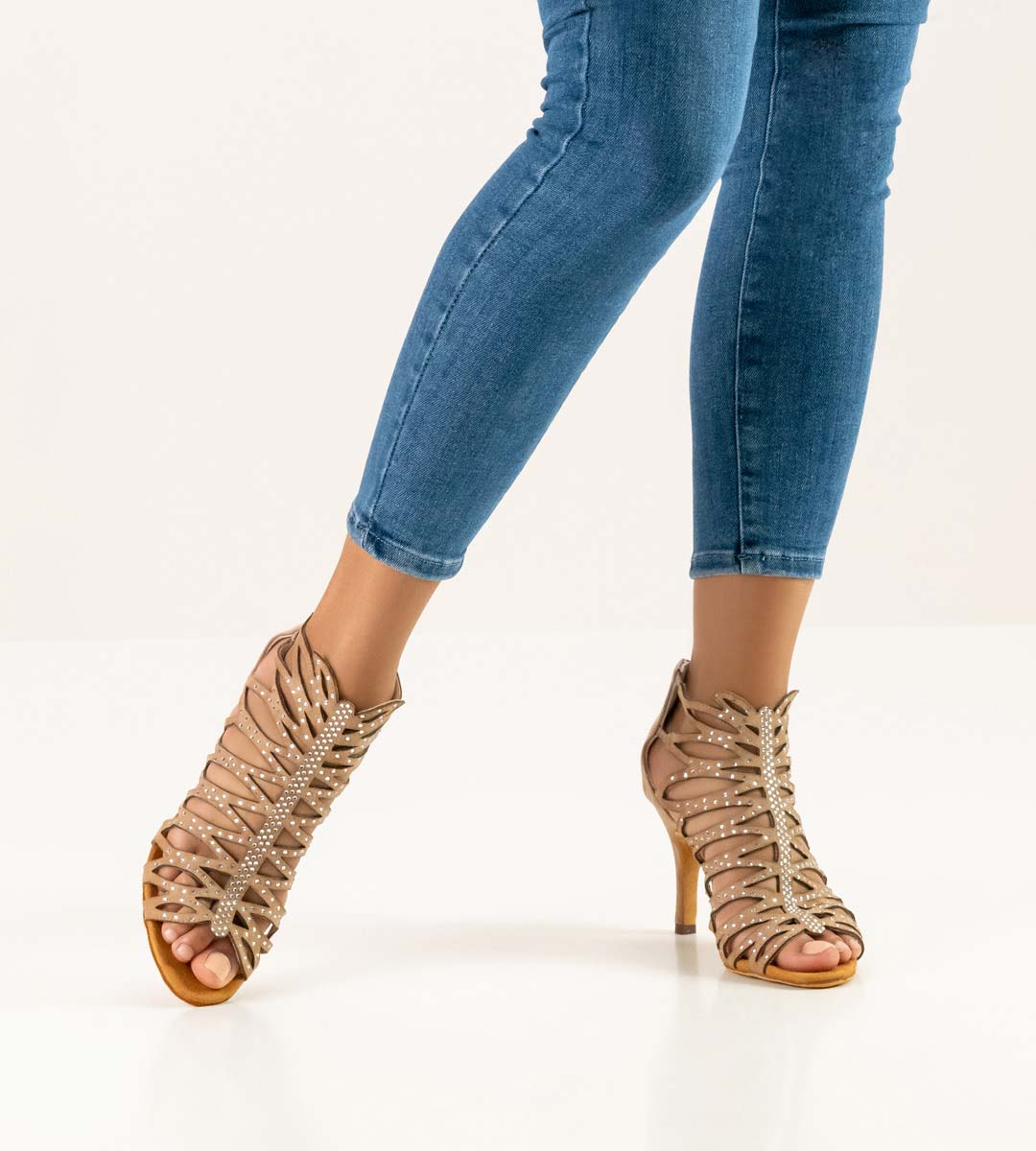 Chaussure de danse Salsa beige pour femmes de Anna Kern