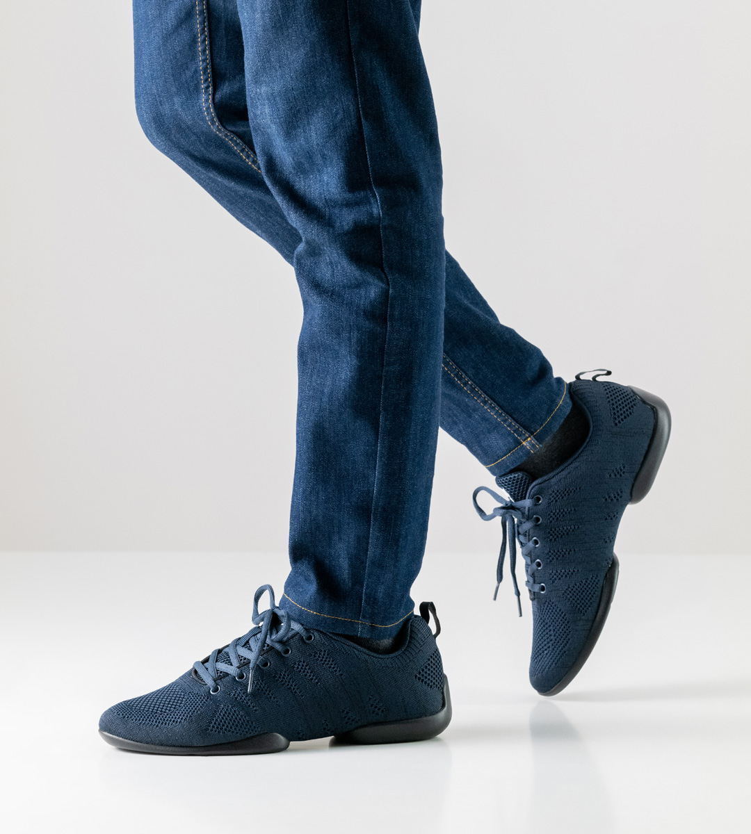 Sneaker de danse pour hommes en bleu-noir de Suny for Salsa