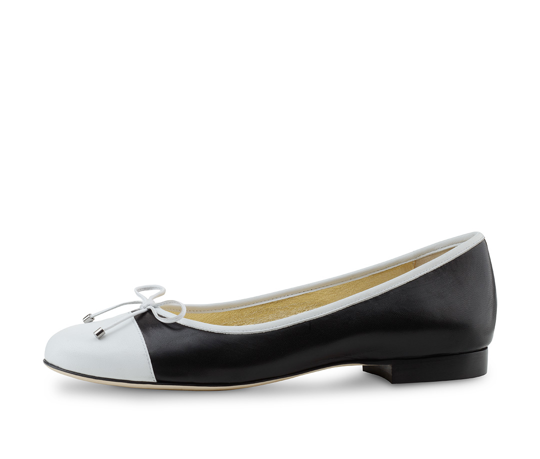 Classique en noir et blanc - Ballerine Mimi en cuir nappa fabriquée en Italie