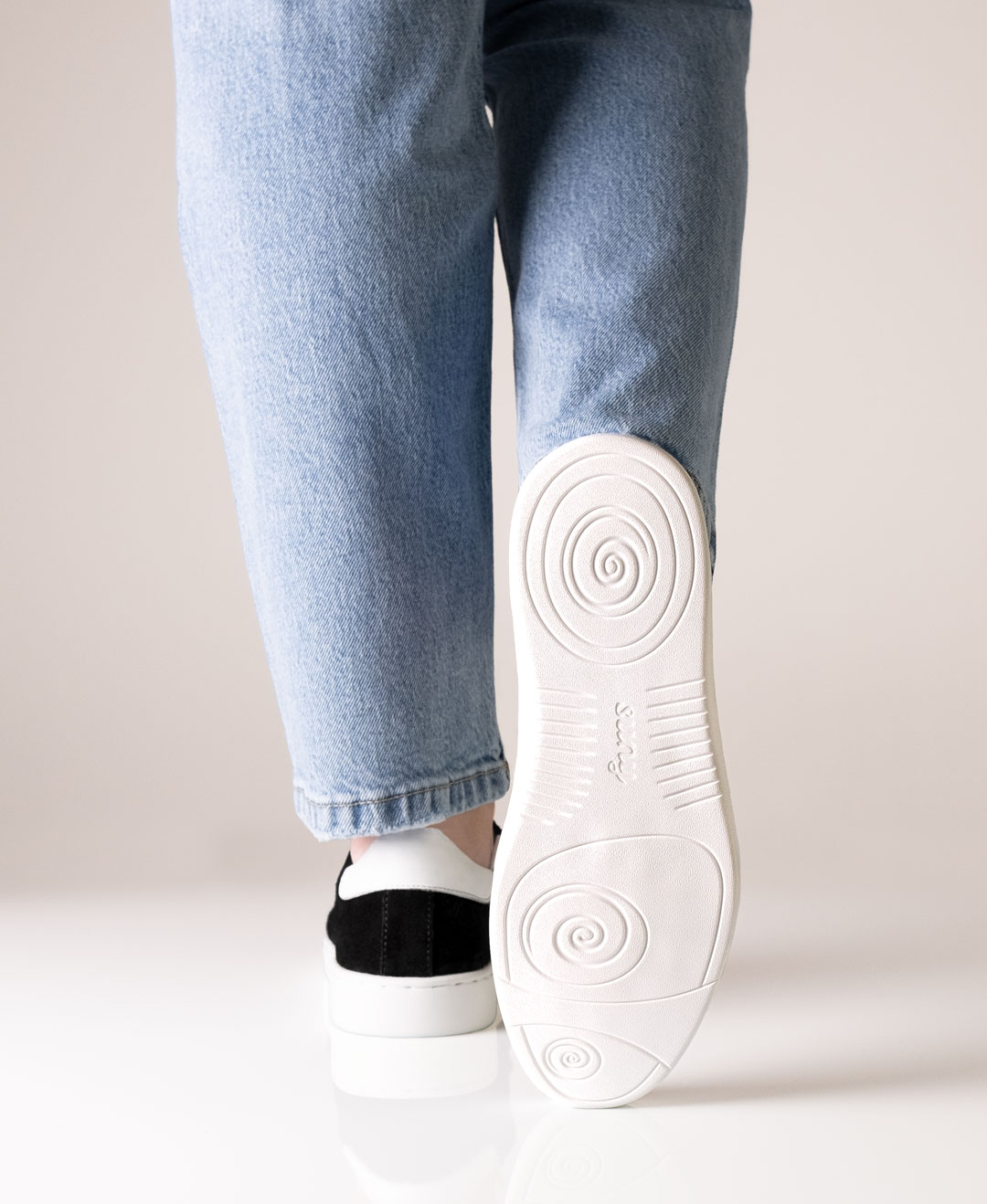 Baskets de danse noires pour femmes pour danser sur tous les sols