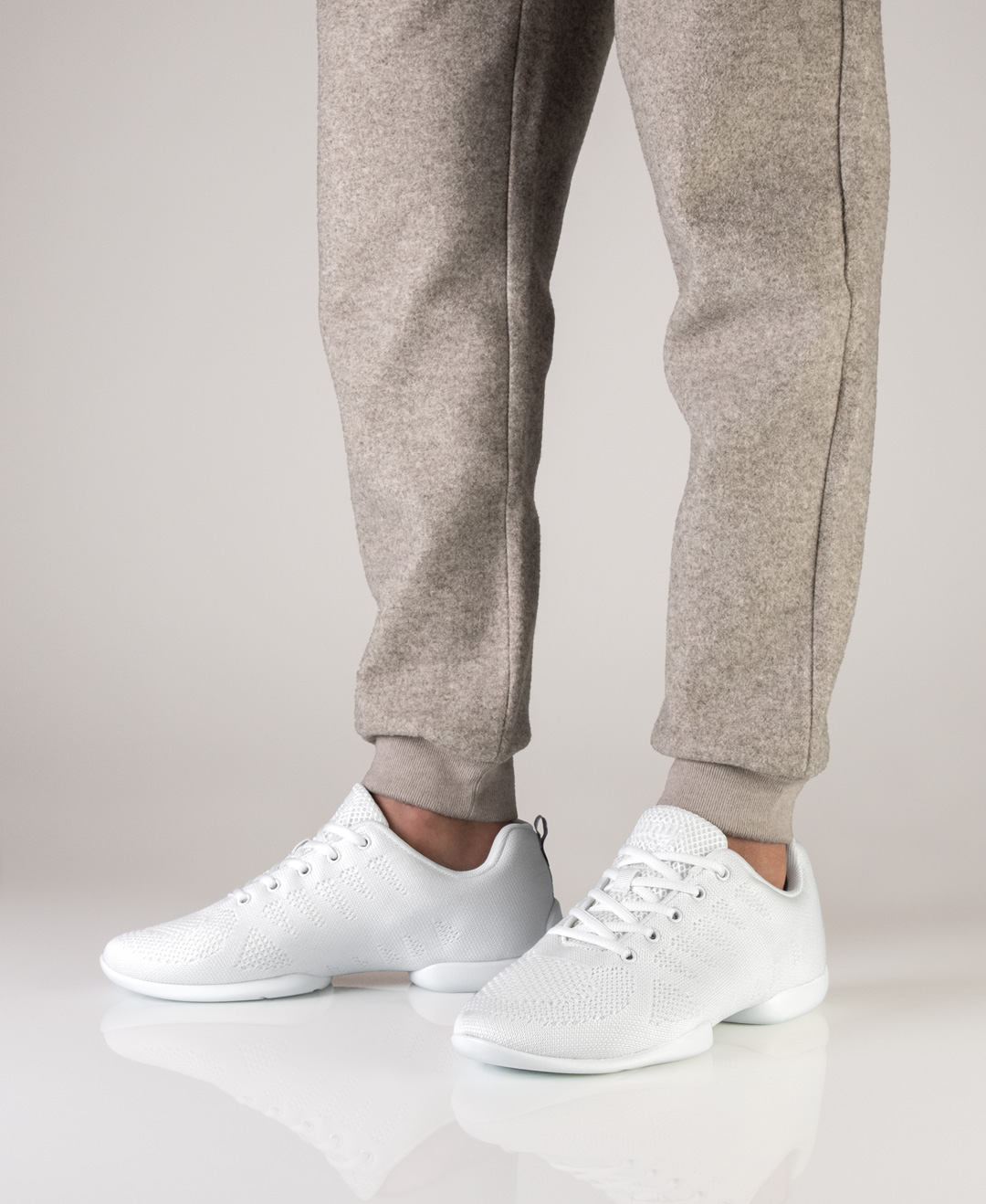 Baskets de danse pour homme en blanc