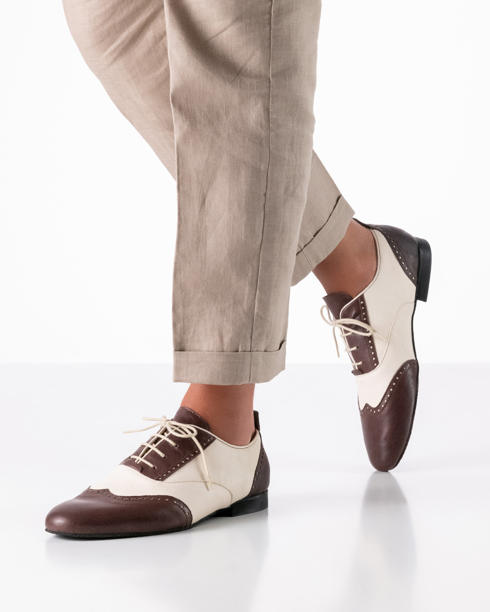 Werner Kern Carrara en beige/bordo, cuir de chèvre tanné de manière durable pour un confort incroyablement doux, extrêmement flexible et confortable avec laçage 4xFast pour une tenue sécurisée, hauteur de talon fantastiquement confortable de 1,5 cm