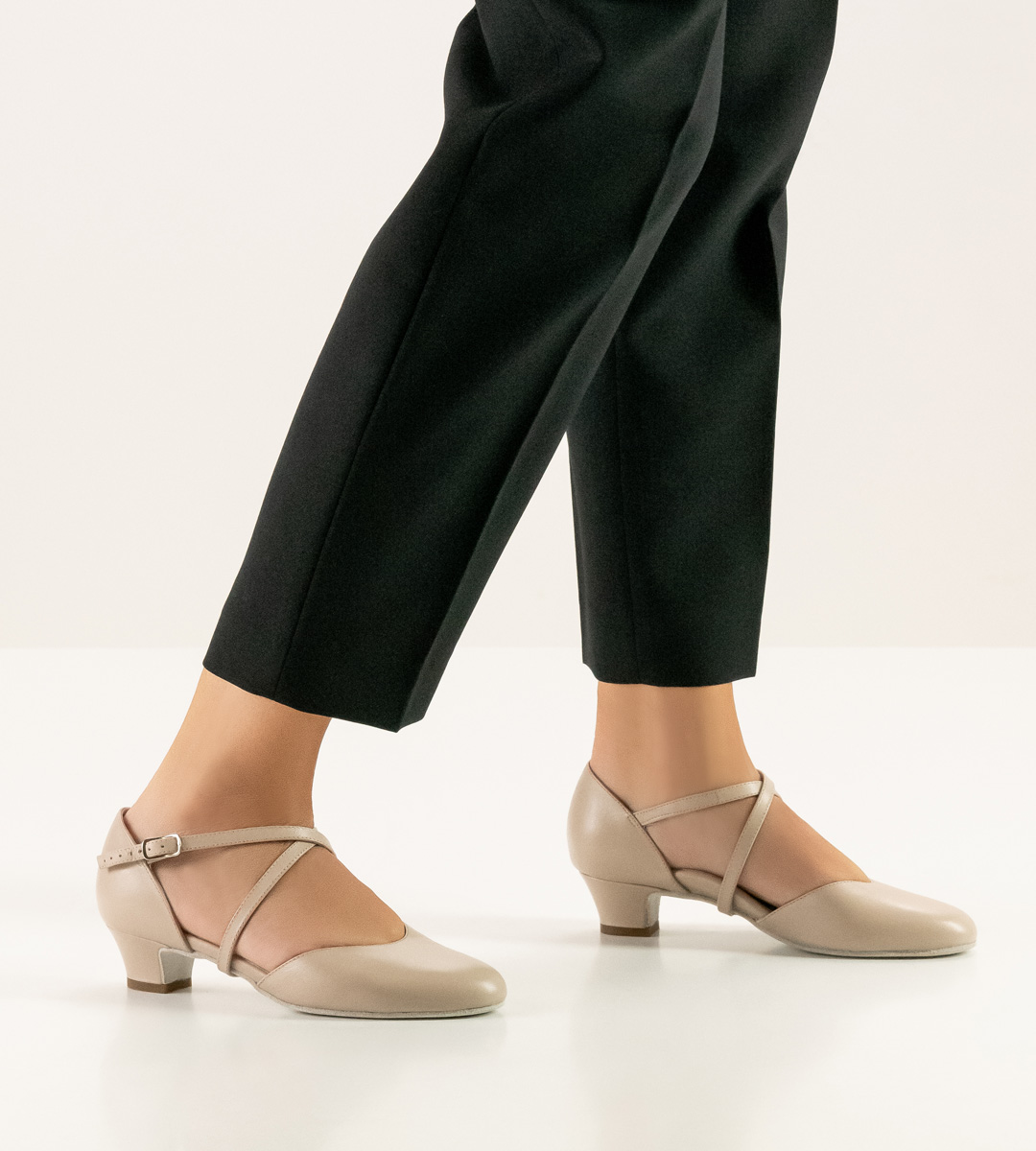 Chaussures de danse plates pour femmes Werner Kern en beige
