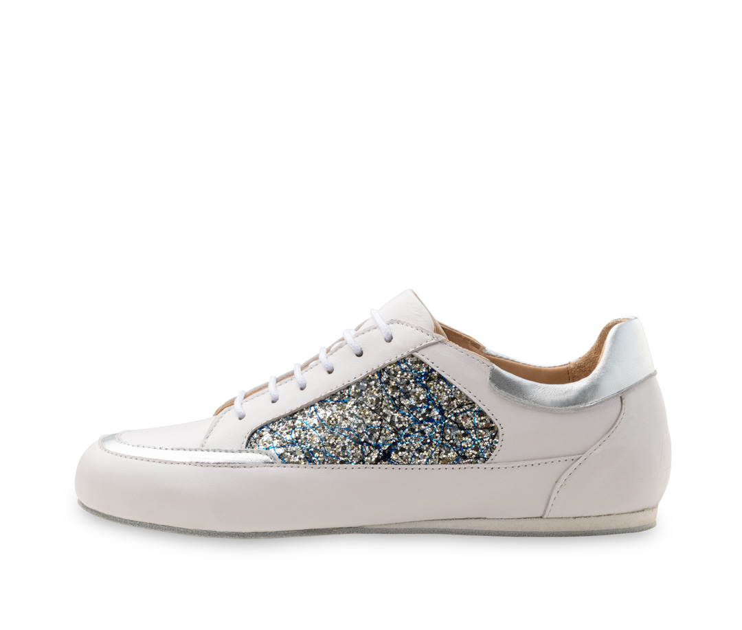 Werner Kern Carol - Sneaker de danse sportif en cuir Nappa blanc et brocart bleu avec Microsole, adapté pour des pas de danse légers et une sensation incroyablement légère