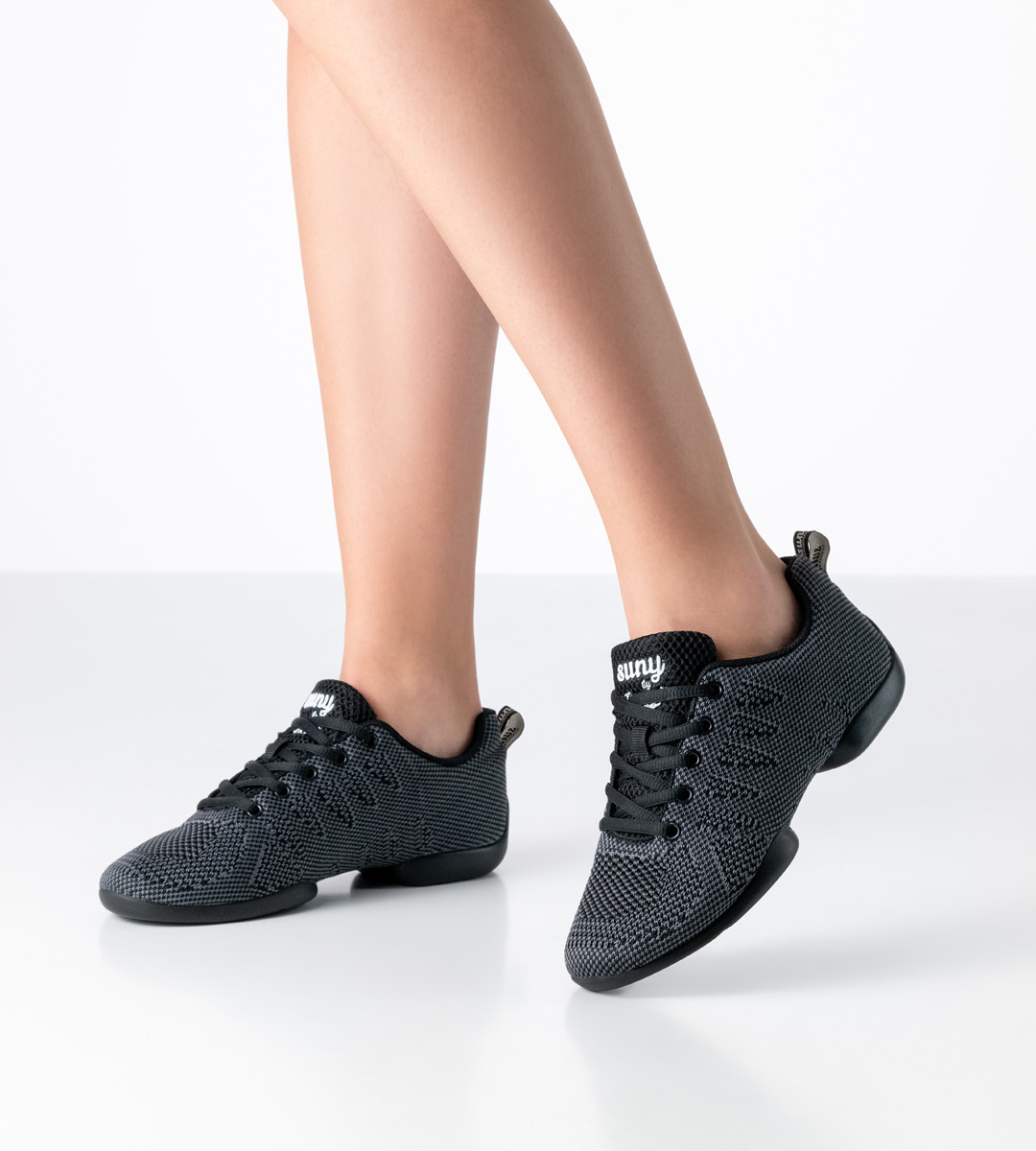 Sneaker en tricot gris noir Baskets pour femmes en knitting gris noir