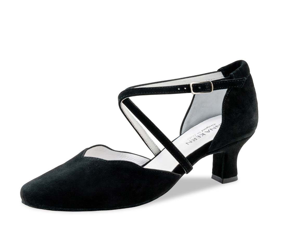 572 chaussure de danse fermée pour dames d'Anna Kern en noir