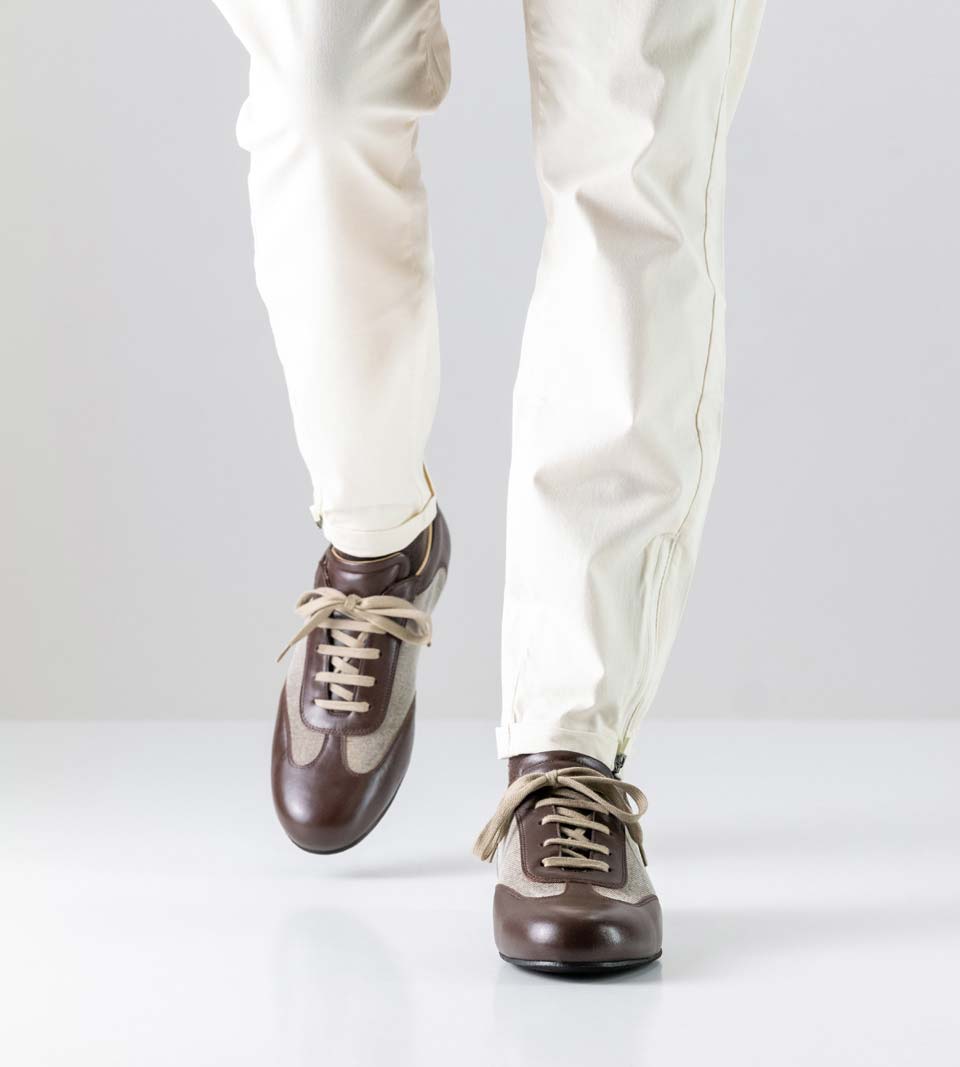 Positano Pantalon clair combiné avec des chaussures de danse pour hommes marron-beige de Werner Kern