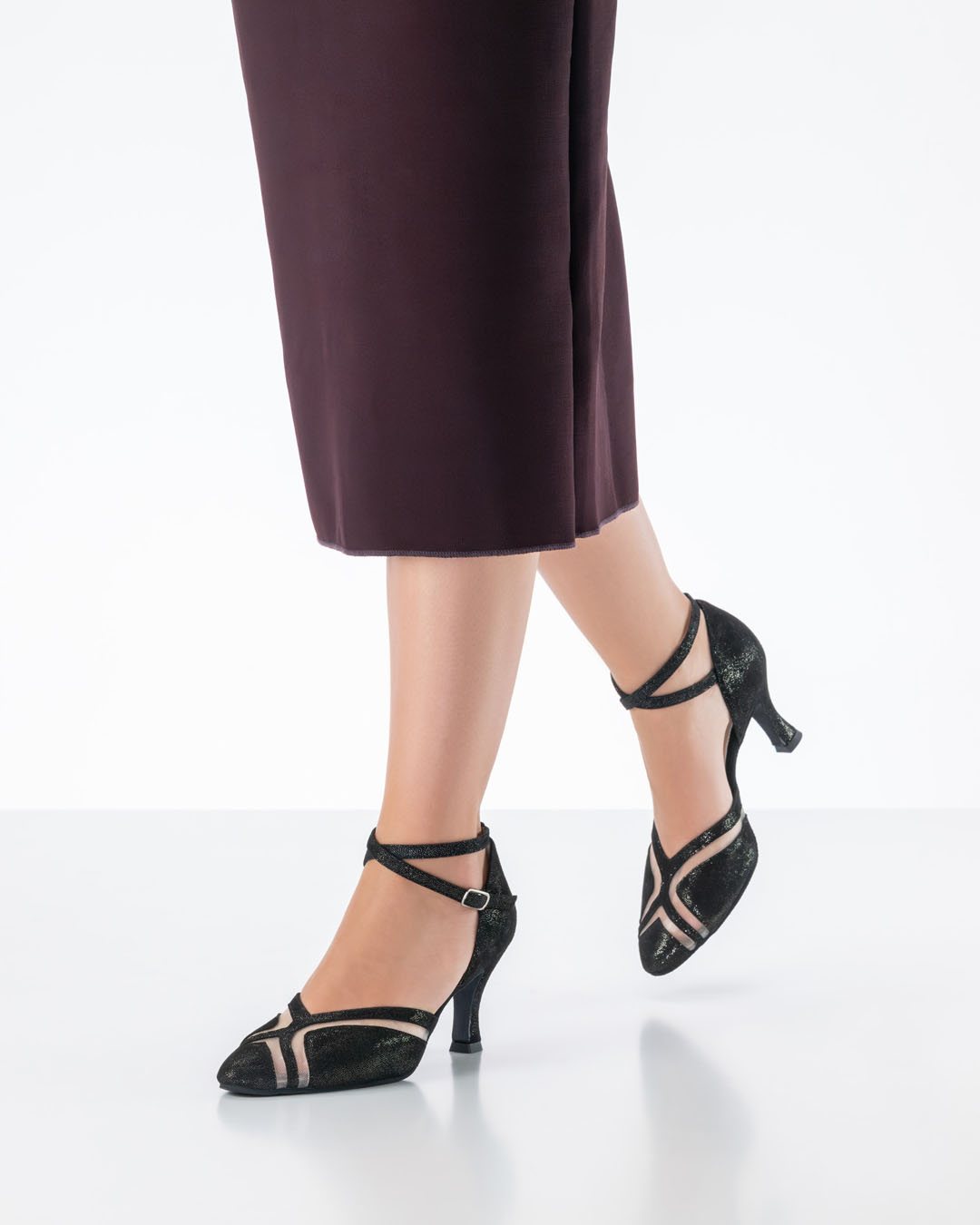 Chaussures de danse signées Werner Kern, en cuir noir brillant, avec un talon évasé de 6,5 cm