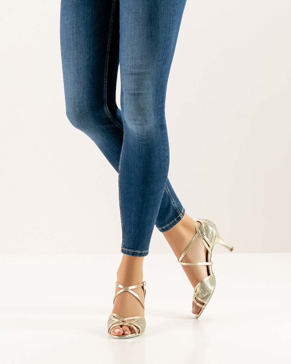 Rose Jeans bleu combiné avec une chaussure de danse pour femme Nueva Epoca ouverte de 6 cm