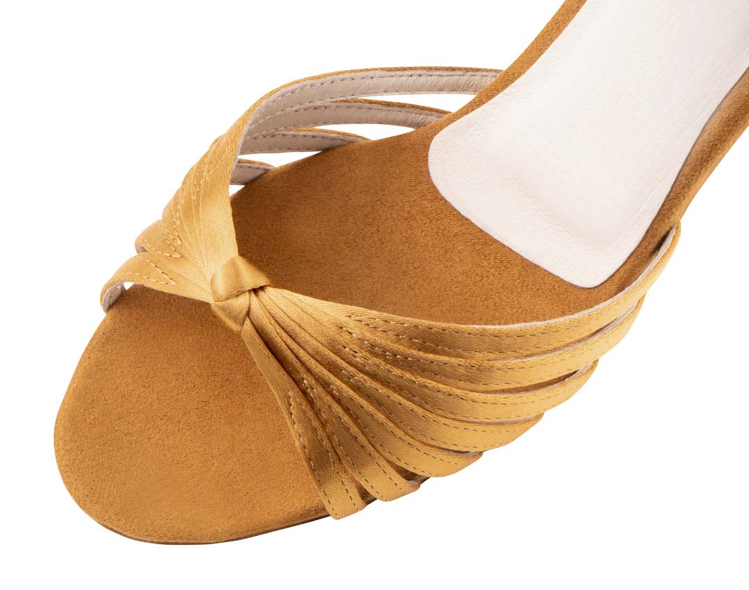 526 Chaussure de danse latine pour femme par Anna Kern avec vue de face