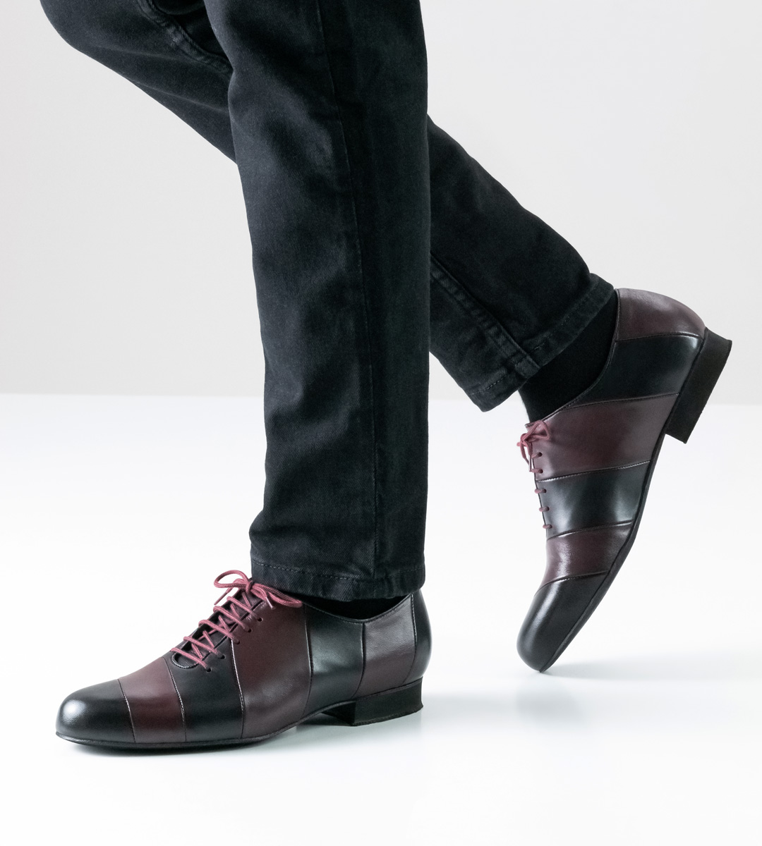 Chaussures de danse pour hommes bordeaux-noir de Werner Kern