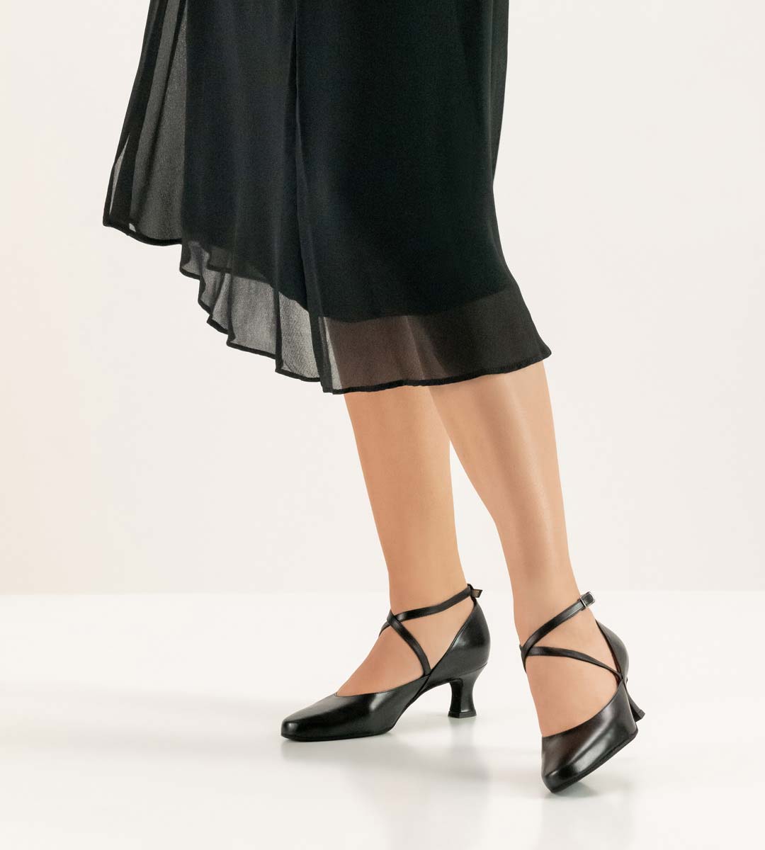 Shirley chaussure de danse fermée pour femmes de Werner Kern avec bride à la cheville