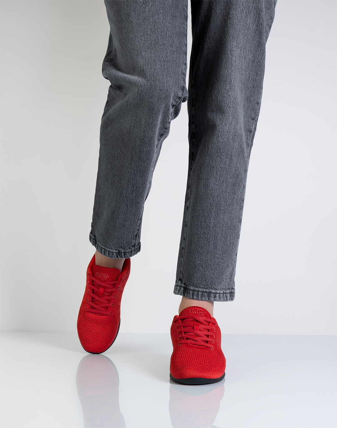 Baskets rouges à semelle fendue pour l'entraînement de danse