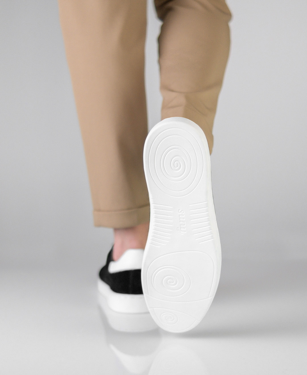 Baskets de danse Suny 7415 pour hommes en daim noir et semelle blanche