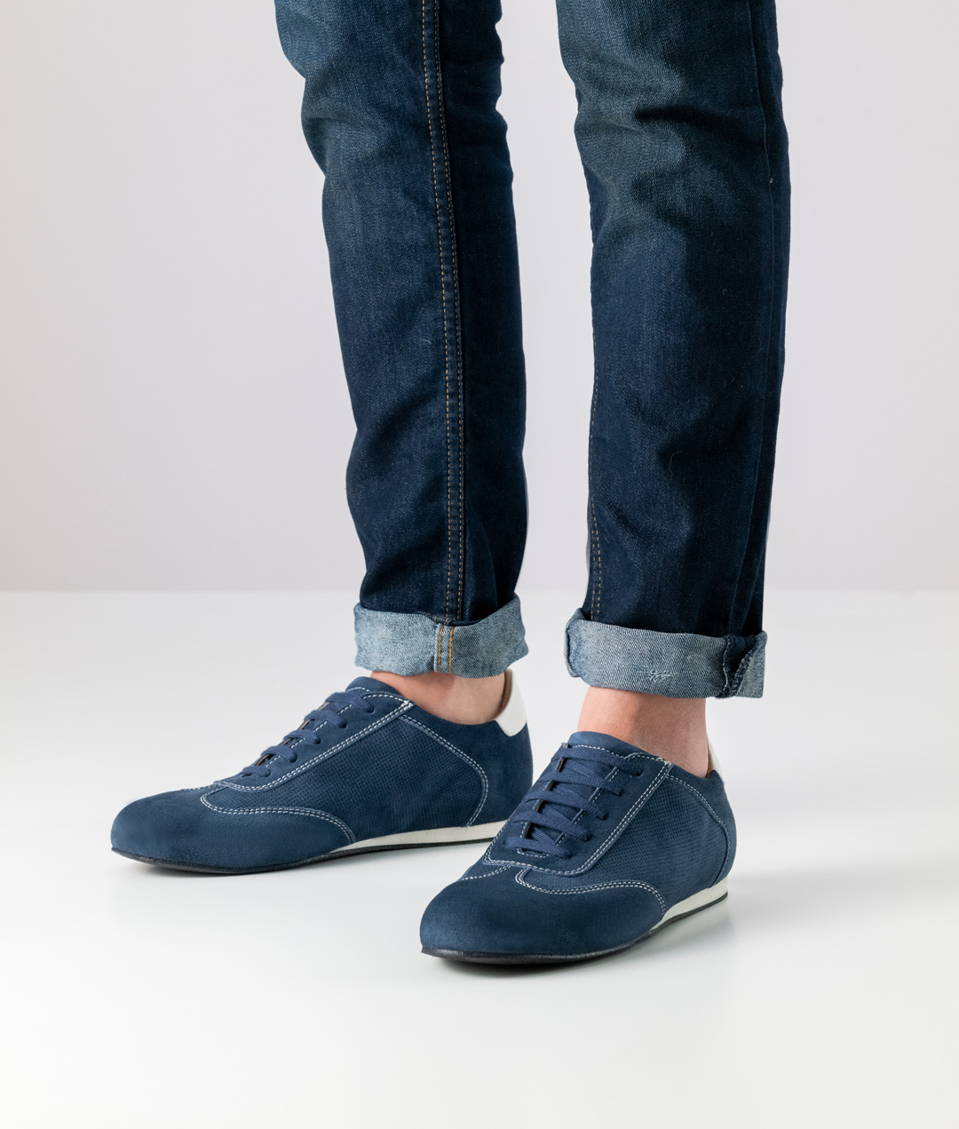 Chaussures de danse au design sportif pour hommes en daim souple de Werner Kern.