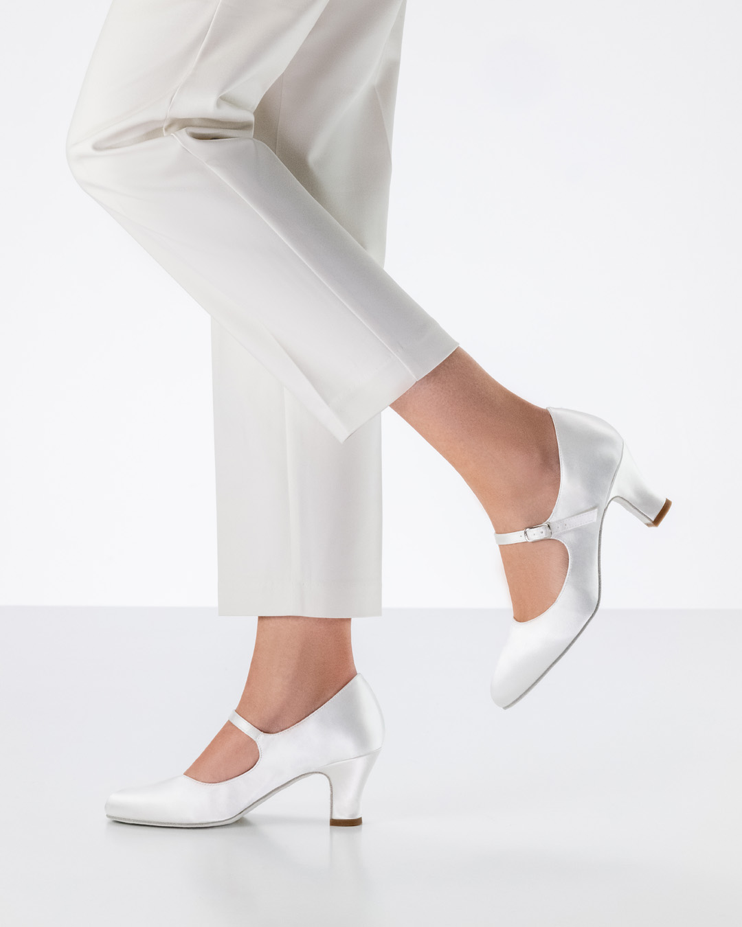 Ashley Werner Kern Chaussures de mariée en satin blanc