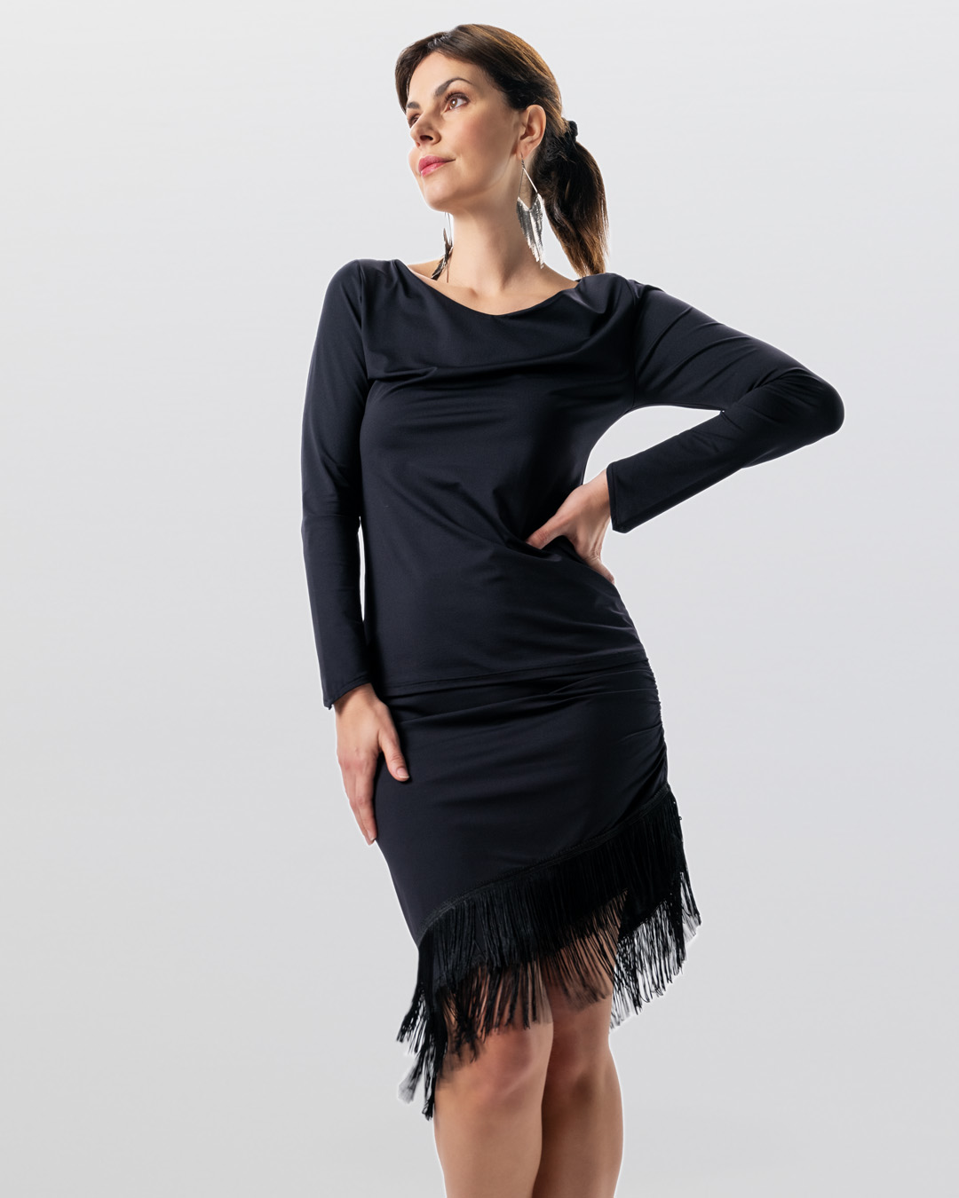 Jupe de danse étroite, longueur genou, avec ourlet à franges, couleur noire, de Werner Kern